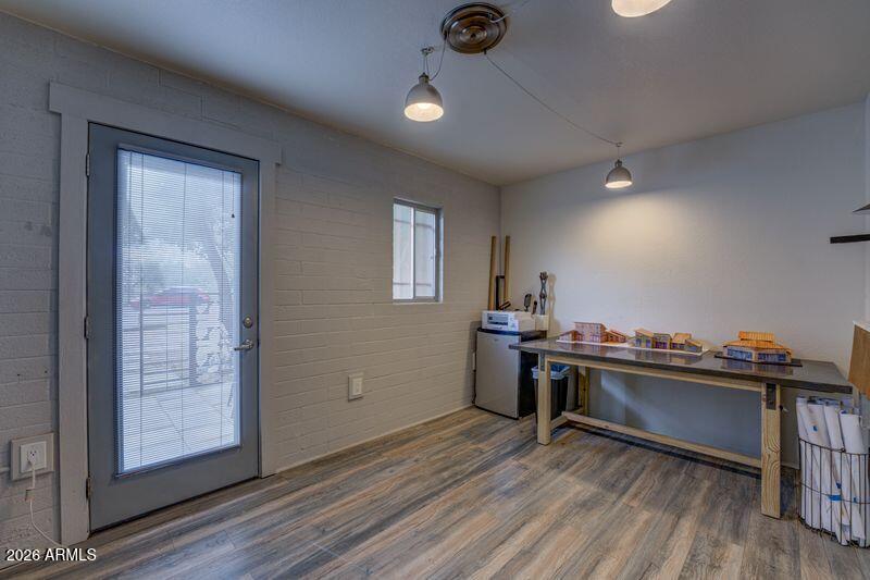 Kelm 23 South Office