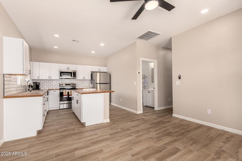 2746 W Pima St Open Floorplan