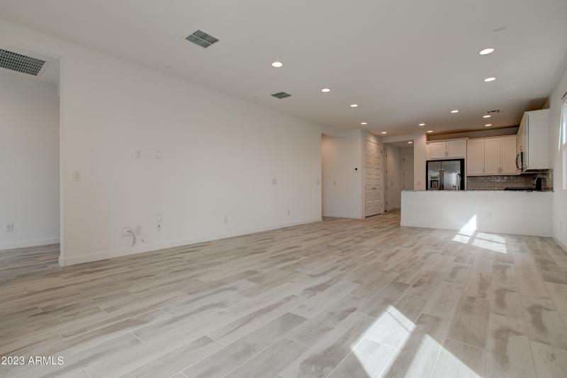 16845 e evergreen rd waddell-21