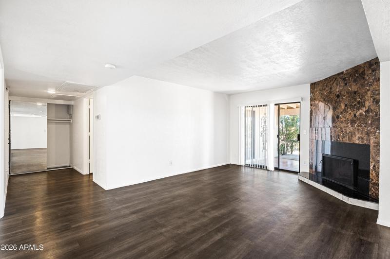 5-12247NFHVA-ocupix-