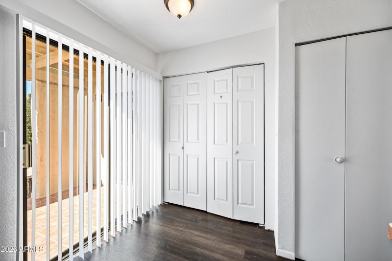 11-12247NFHVA-ocupix-