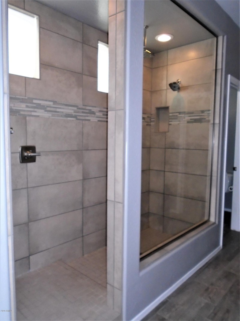 master walk in shower