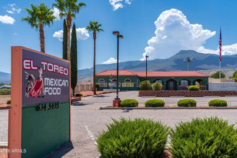 JL_1481WHwy89A-exteriors-01