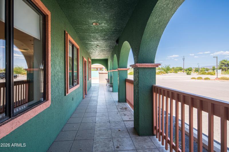 JL_1481WHwy89A-exteriors-05