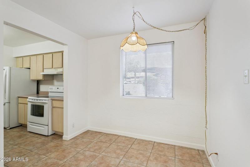 7-web-or-mls-7625-e-camelback-rd-144a