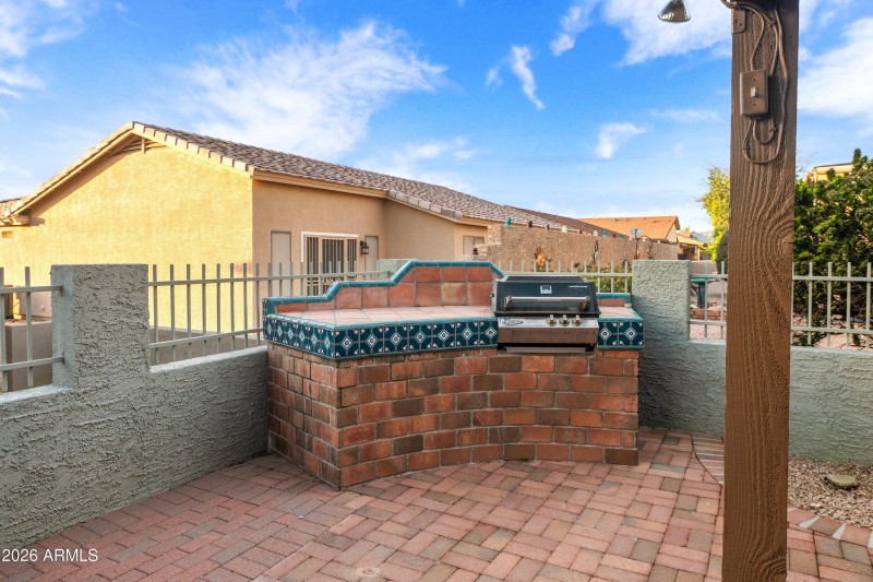 Backyard built-in BBQ