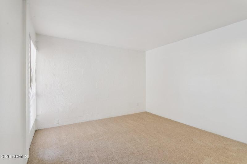 11-web-or-mls-7625-e-camelback-rd-144a