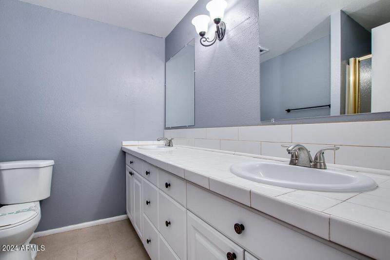 11-MASTER BATHROOM WITH DOUBLE SINKS