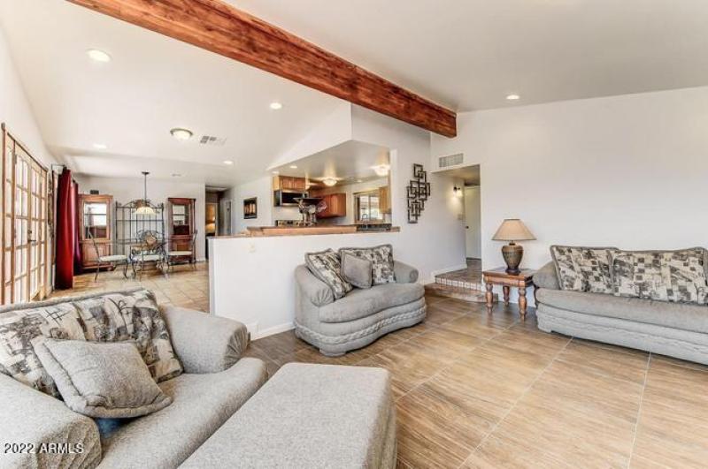 Fremont07-LivingRoomDining