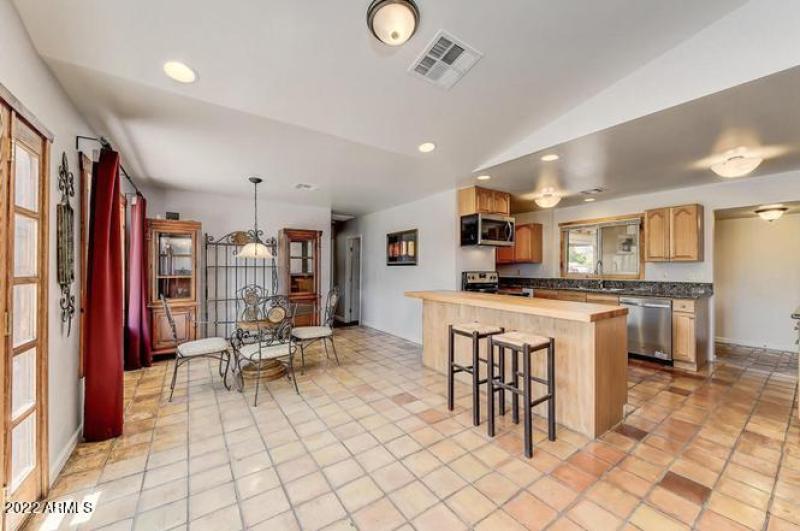 Fremont09-DiningKitchen