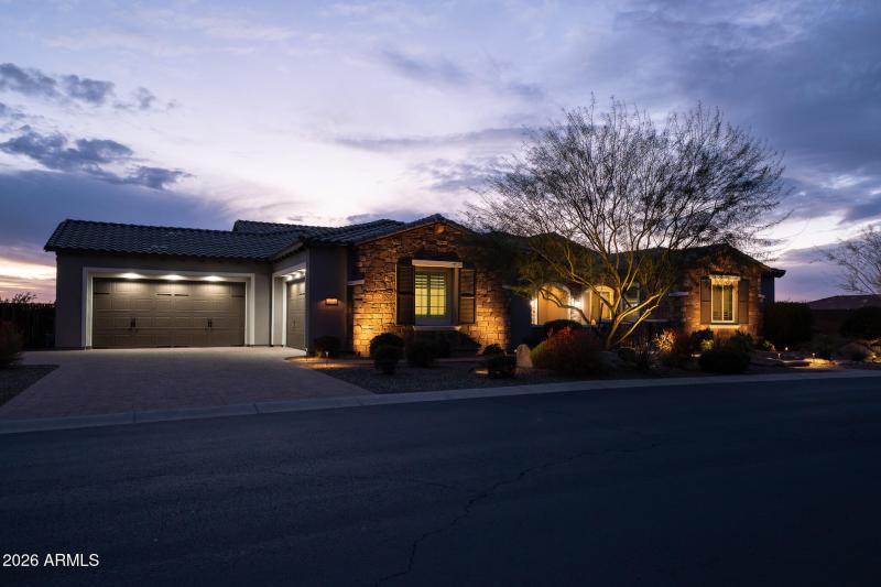 DSC09824-Enhanced-NR