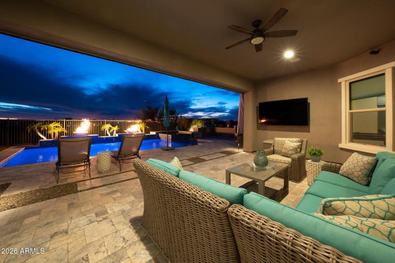 DSC09867-Enhanced-NR