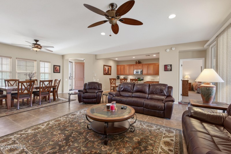 20_13650_W_Nogales_Dr19_mls