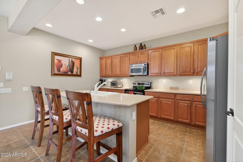 recessed and under cabinet lighting