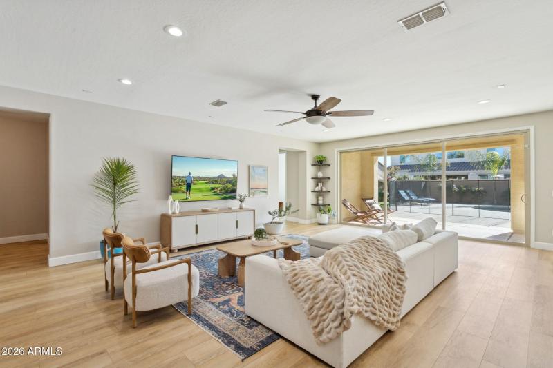 Great room w sliding glass wall