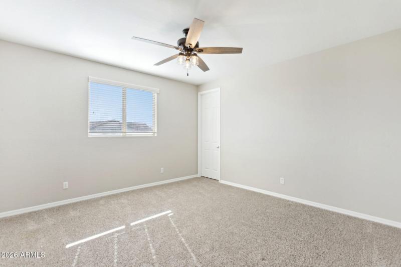 Third upstairs bedroom w walk in closet