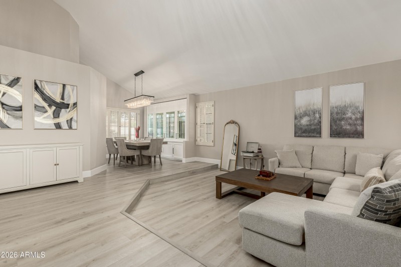 69748f_09 - Divot 987