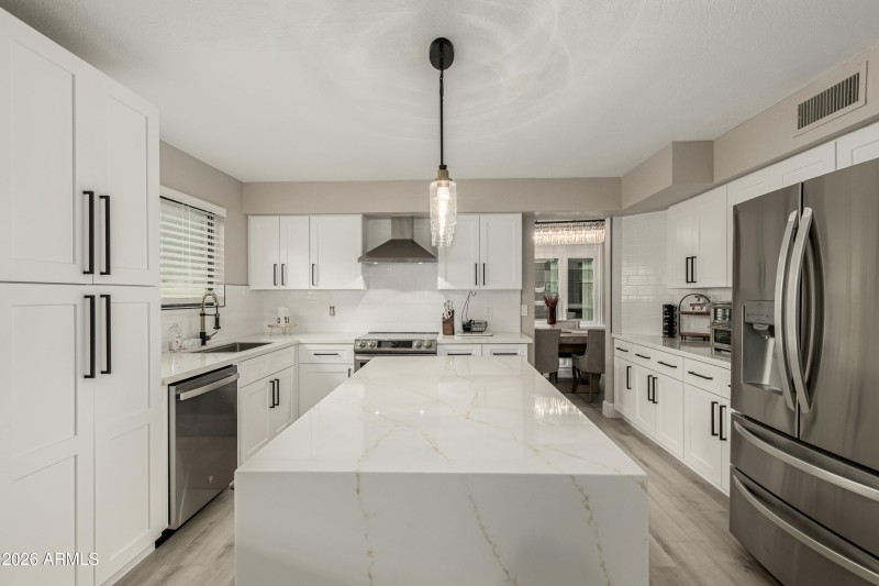 69748f_15 - Divot 987