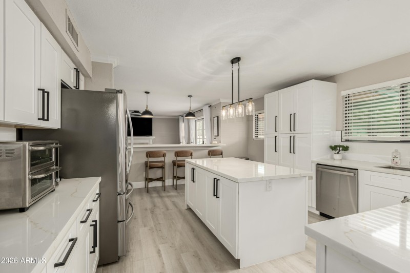 69748f_16 - Divot 987