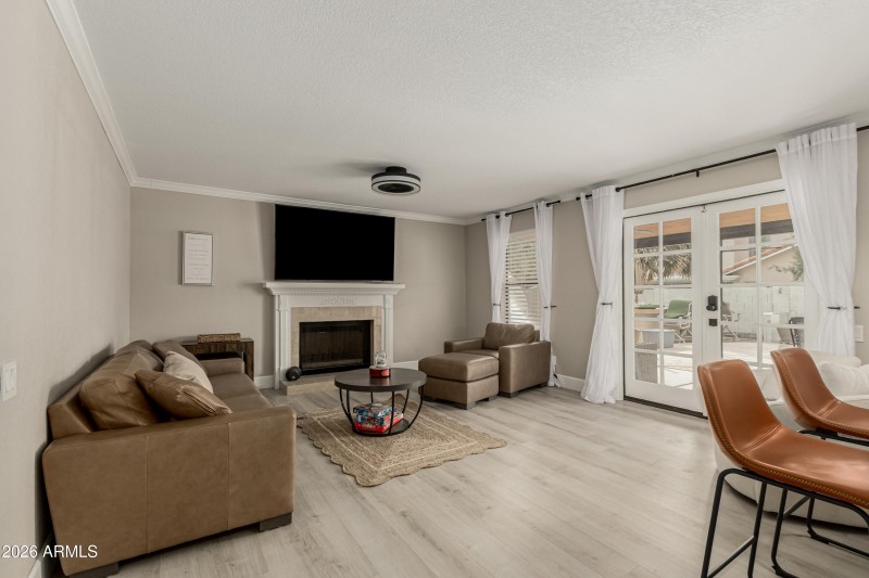 69748f_18 - Divot 987