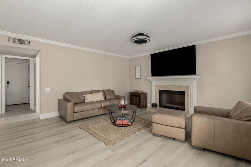 69748f_19 - Divot 987