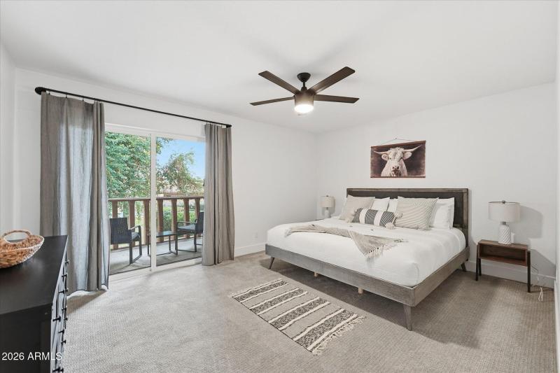 20-020-primary-bedroom