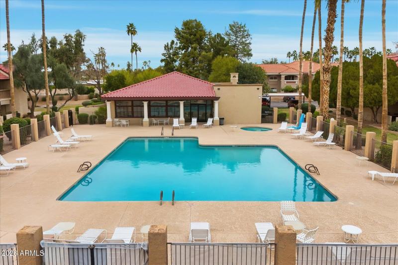 33-033-community-amenities