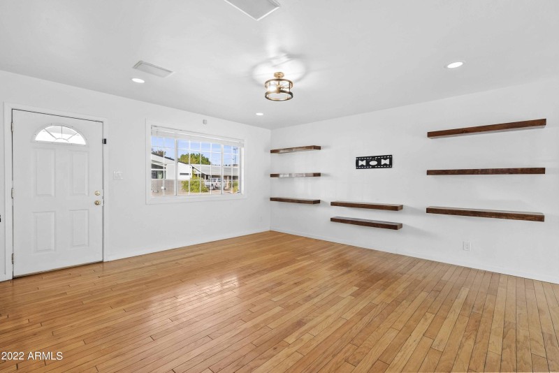 Living Room View to entry