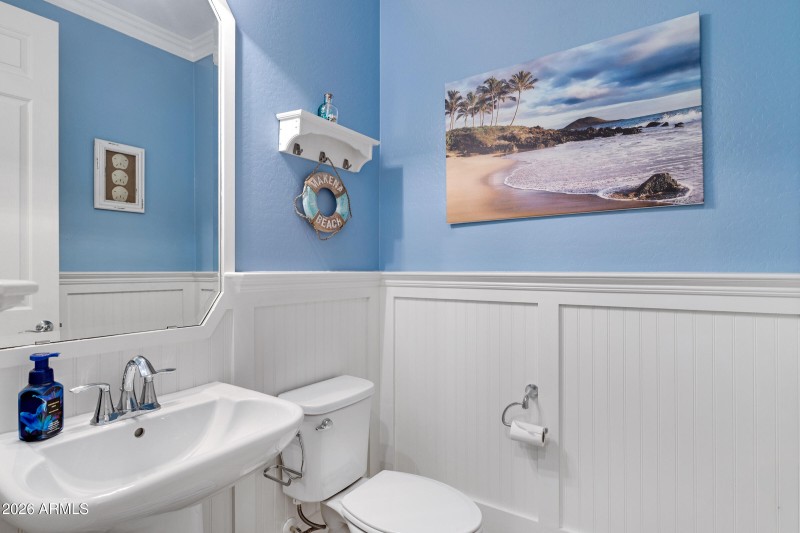 123 W Winterberry Ave-11