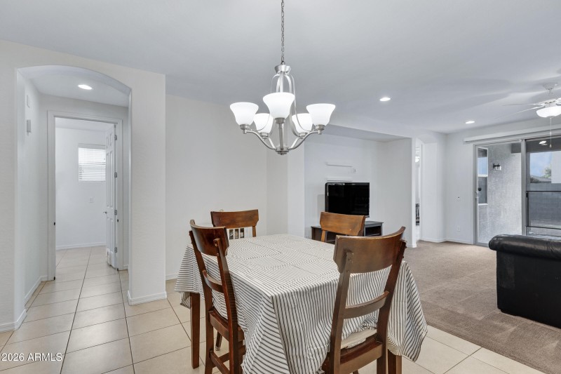 123 W Winterberry Ave-17