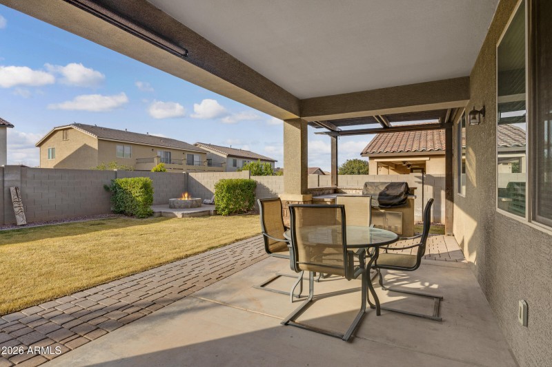 123 W Winterberry Ave-36