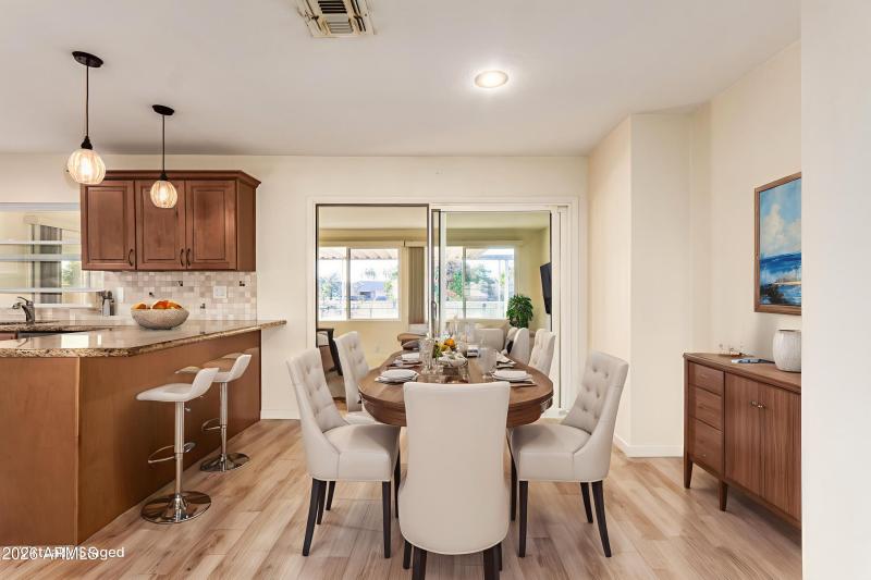 Dining Room - Virtual Staging