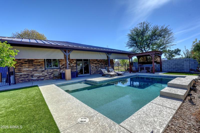 19312 E Via De Palmas