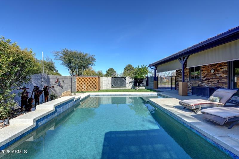 19312 E Via De Palmas