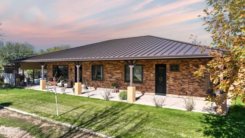 19312 E Via De Palmas