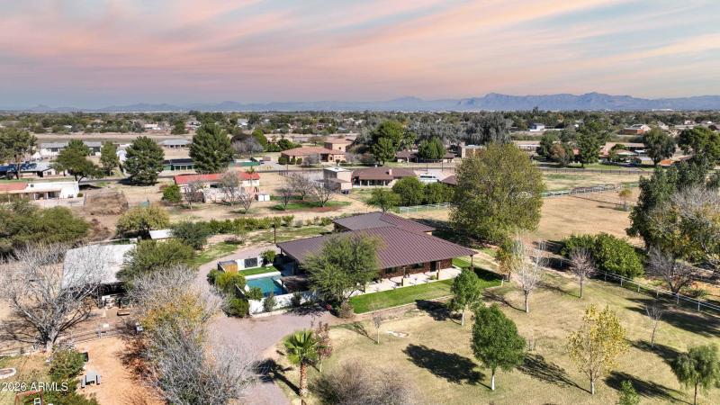 19312 E Via De Palmas