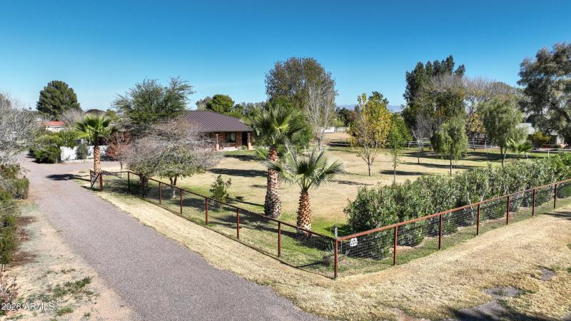 19312 E Via De Palmas