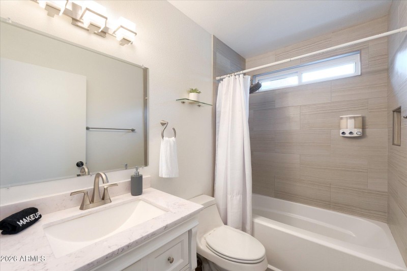 23-Guest Bathroom