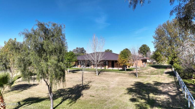 19312 E Via De Palmas