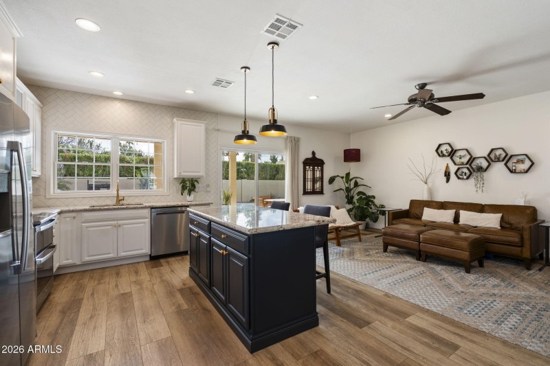 6-web-or-mls-DSCF2623