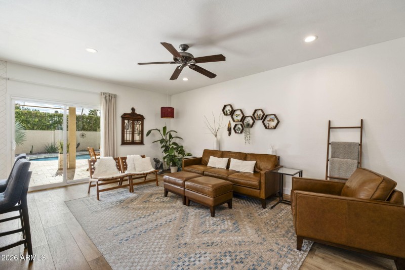 9-web-or-mls-DSCF2611