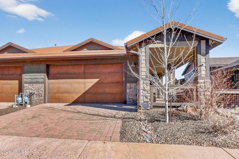 Luxury Townhome in the Flagstaff Pines