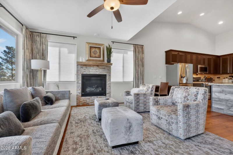 Flowing open floorplan