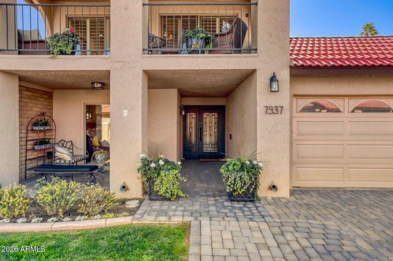 Charming Front Patio