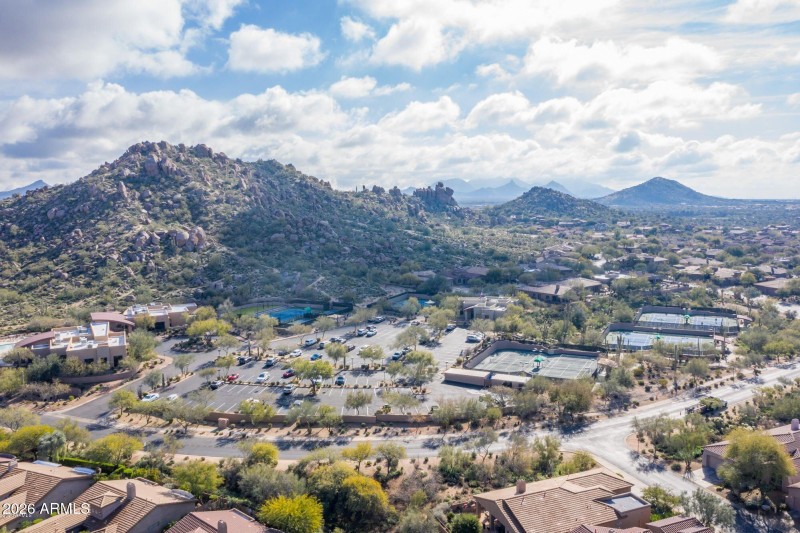 Winfield Resort Community