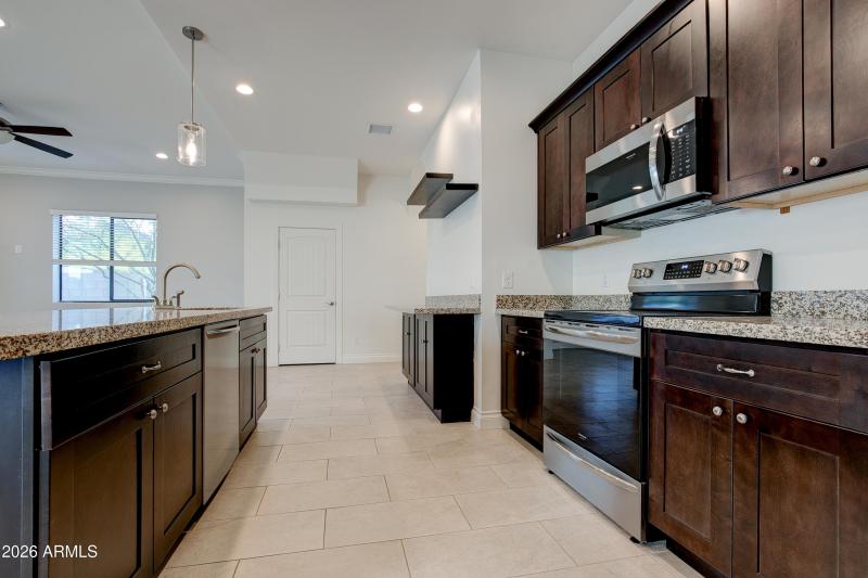 16075 N 30th St Phoenix-10