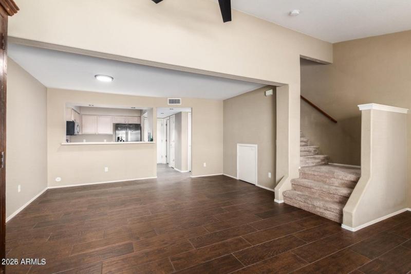 Living Room, Vaulted Ceilings, Custom Pa
