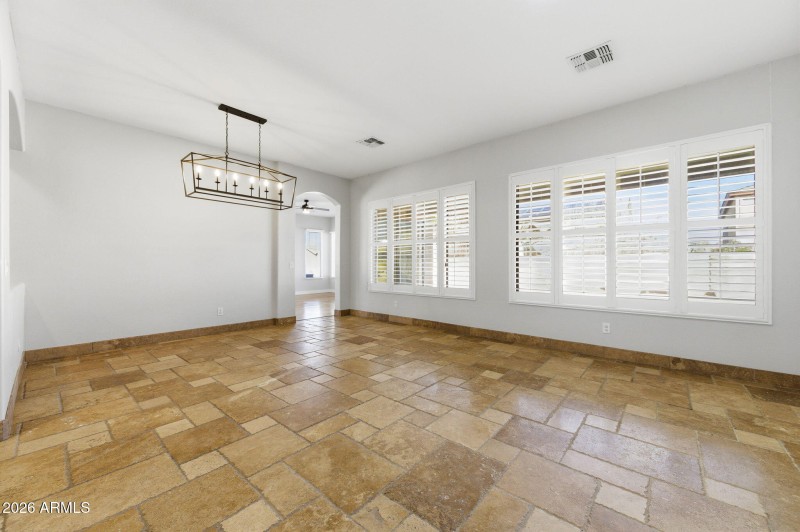 22-web-or-mls-44572 Granite Dr-22