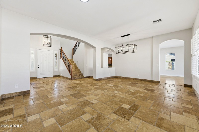 23-web-or-mls-44572 Granite Dr-23