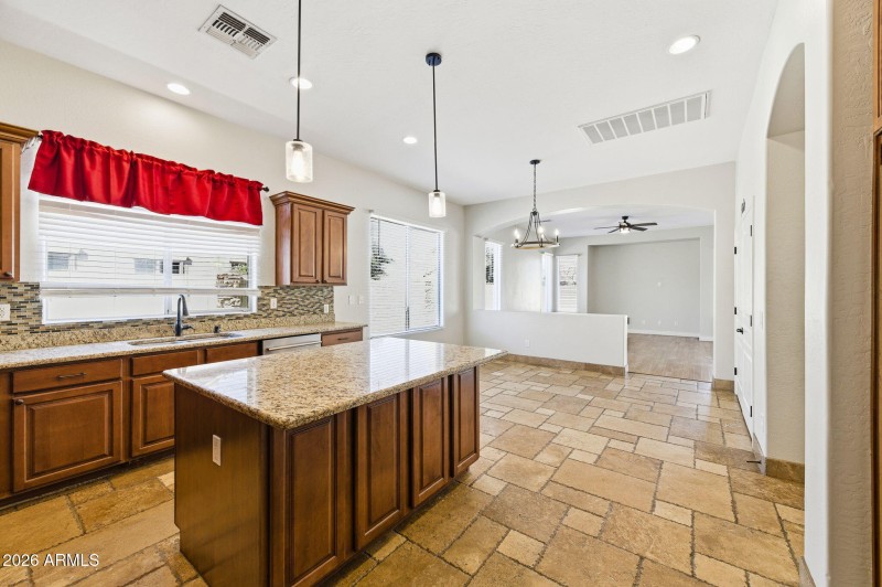 32-web-or-mls-44572 Granite Dr-32